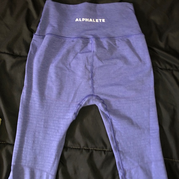 Alphalete Revival Leggings - Picture 3 of 3